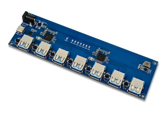 USB 7 port hub PCBA angled view